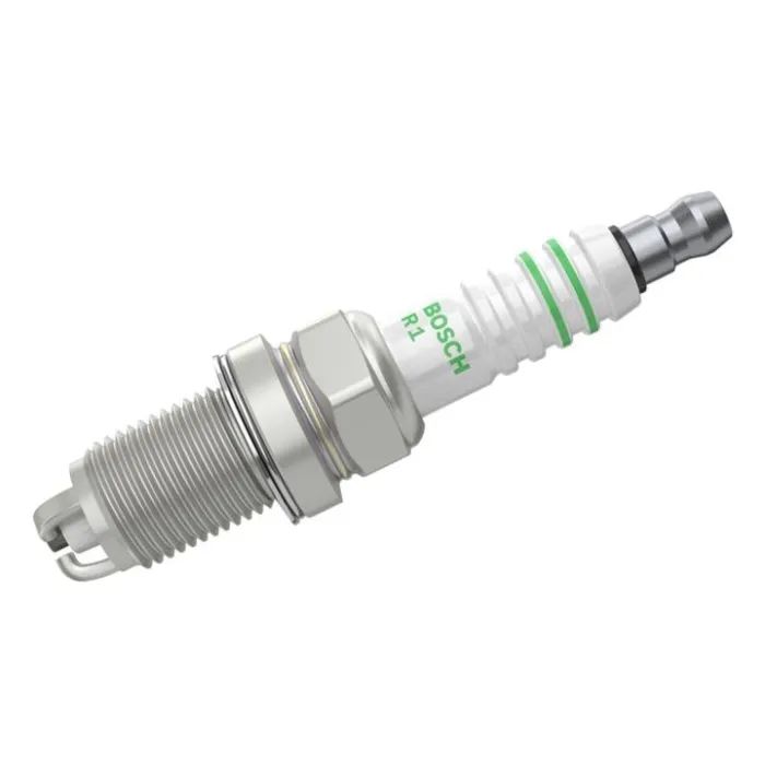 Свеча зажигания Bosch 0 241 235 752
