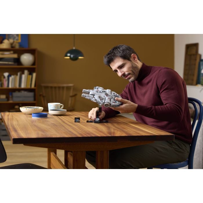 Конструктор LEGO Star Wars Тысячелетний сокол 921 деталь (75375) изображение 7