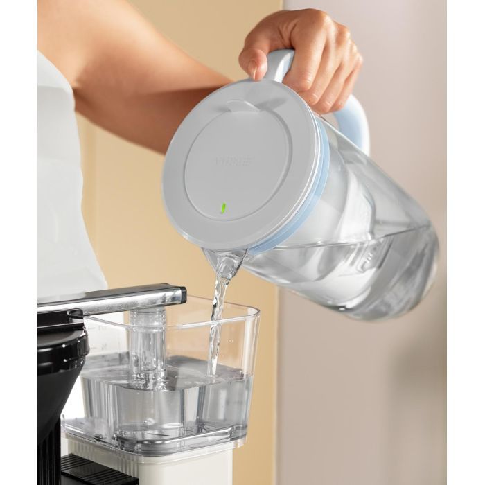 Фільтр-глечик Brita Glass Jug One скляний 2.5л (1.7л води) з фільтр-картриджем, синій (1050452) зображення 3