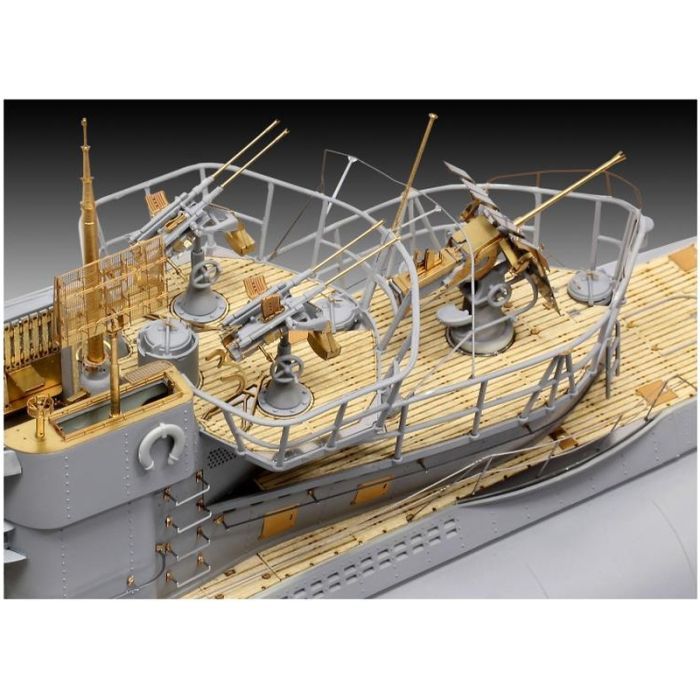 Збірна модель Revell Німецький підводний човен типу VII C/41, рівень 5, 1:72 (RVL-05163) зображення 3