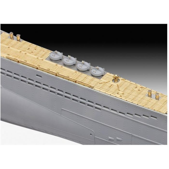 Збірна модель Revell Німецький підводний човен типу VII C/41, рівень 5, 1:72 (RVL-05163) зображення 4