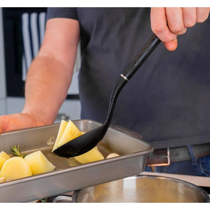 Ложка поварская KitchenAid Classic для сервірування з прорізами 34 см чорний (KHH004OHOBEG) изображение 4