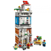 Конструктор LEGO Creator Зоомагазин і кафе в центрі міста (31097) зображення 6