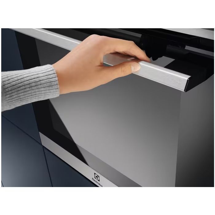 Духовой шкаф Electrolux EOD5C70X изображение 4