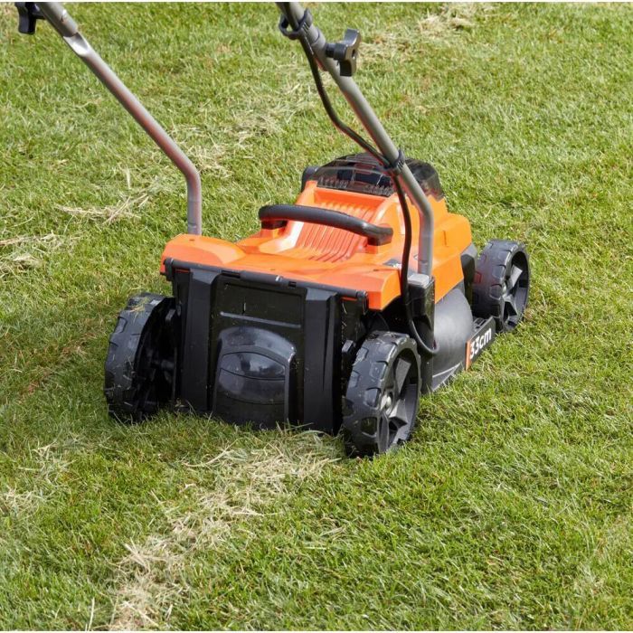 Газонокосилка Black&Decker BCMW3318 18V, 2x2.5Ah, ширина кошения 32 см (BCMW3318L2) изображение 3
