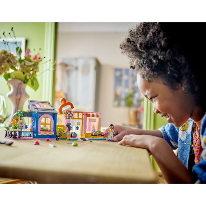 Конструктор LEGO Friends Магазин винтажной одежды 409 деталей (42614) изображение 12