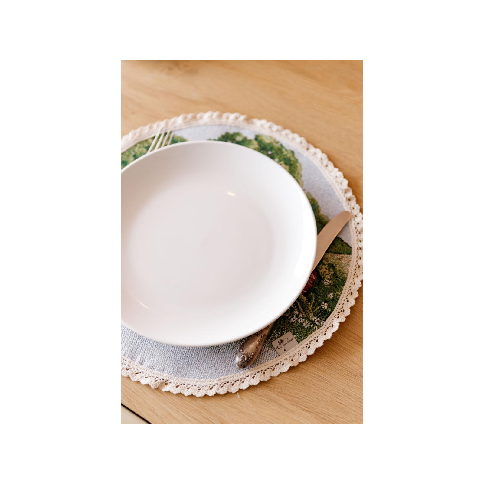 Серветка на стіл Прованс Великодня гобеленова кругла Галявина Заєць з морквою D-35 (034341) зображення 4