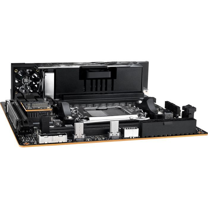 Материнская плата ASUS ROG STRIX X870-I GAMING WIFI изображение 9