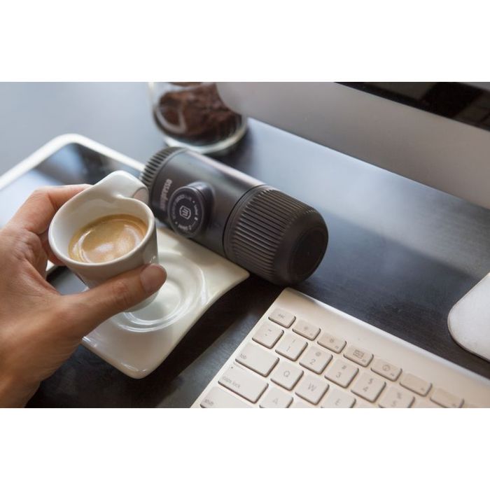 Кофеварка кемпинговая Wacaco Nanopresso сіра (WNANOGR) изображение 10