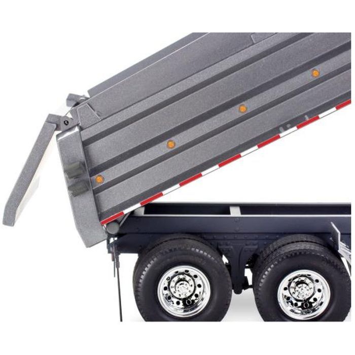 Сборная модель Revell Самосвал Kenworth W-900, уровень 5, 1:25 (RVL-12628) изображение 6