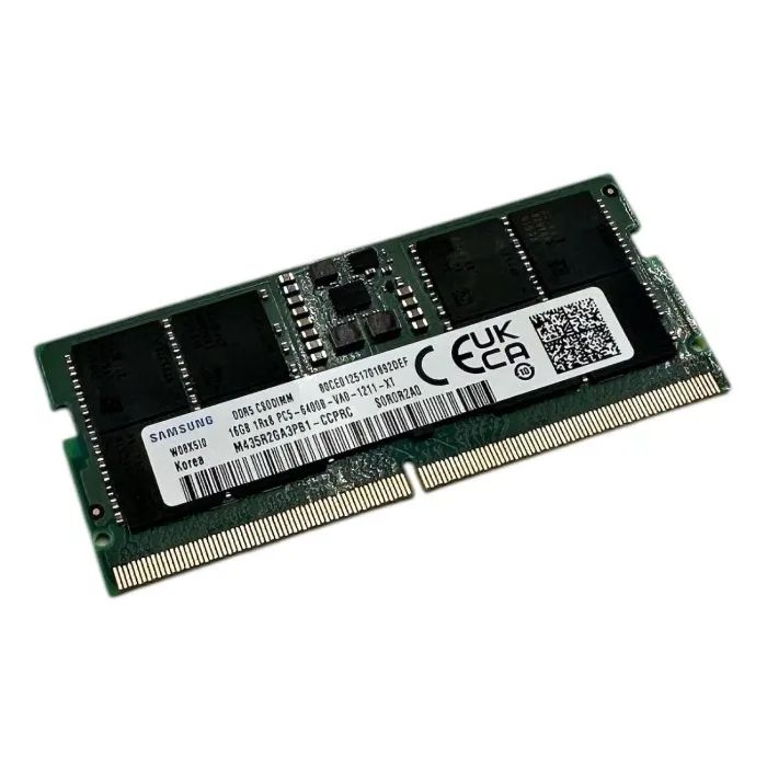 Модуль памяти для ноутбука SoDIMM DDR5 16GB 6400 MHz Samsung (M435R2GA3PB1-CCP)