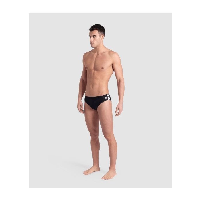 Плавки Arena Icons Swim Briefs Solid 005049-510 чорний 95 (3468337128335) изображение 5