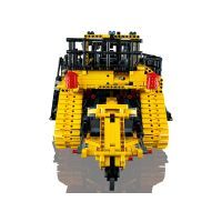 Конструктор LEGO Technic Бульдозер Cat D11 на пульте управления 3854 детали (42131) изображение 5