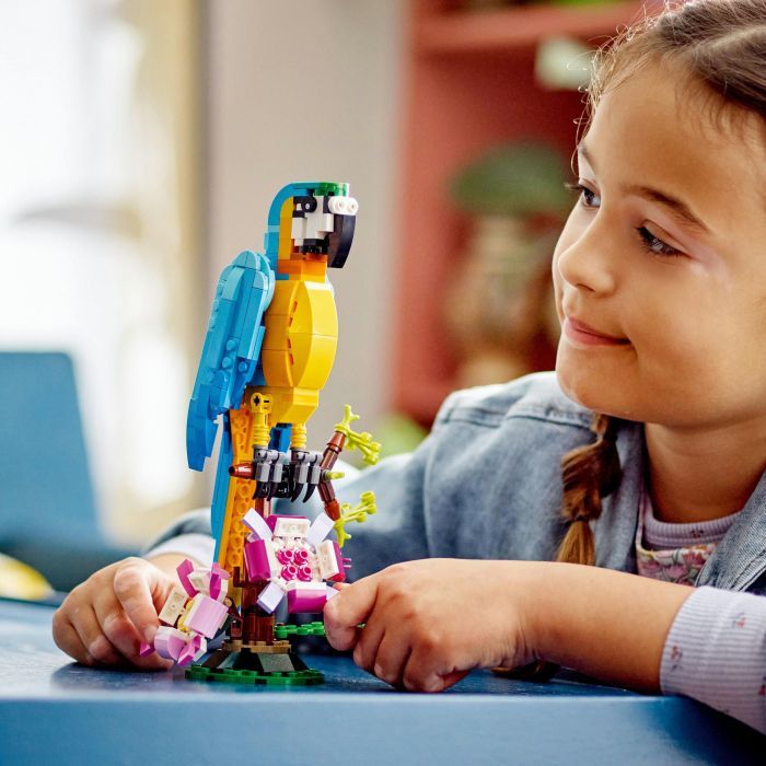 Конструктор LEGO Creator Экзотический попугай 253 детали (31136) изображение 6