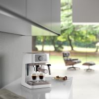 Рожковая кофеварка эспрессо DeLonghi EC 260 W (EC260W) изображение 6