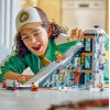 Конструктор LEGO City Горнолыжный и скалолазный центр 1045 деталей (60366) изображение 11
