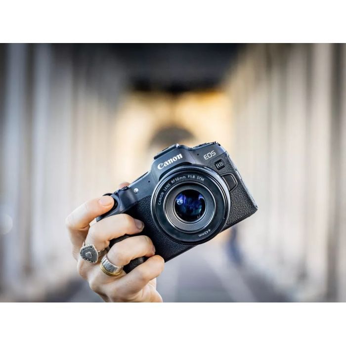 Цифровой фотоаппарат Canon EOS R8 + RF 24-50mm f/4.5-6.3 IS STM (5803C016) изображение 3