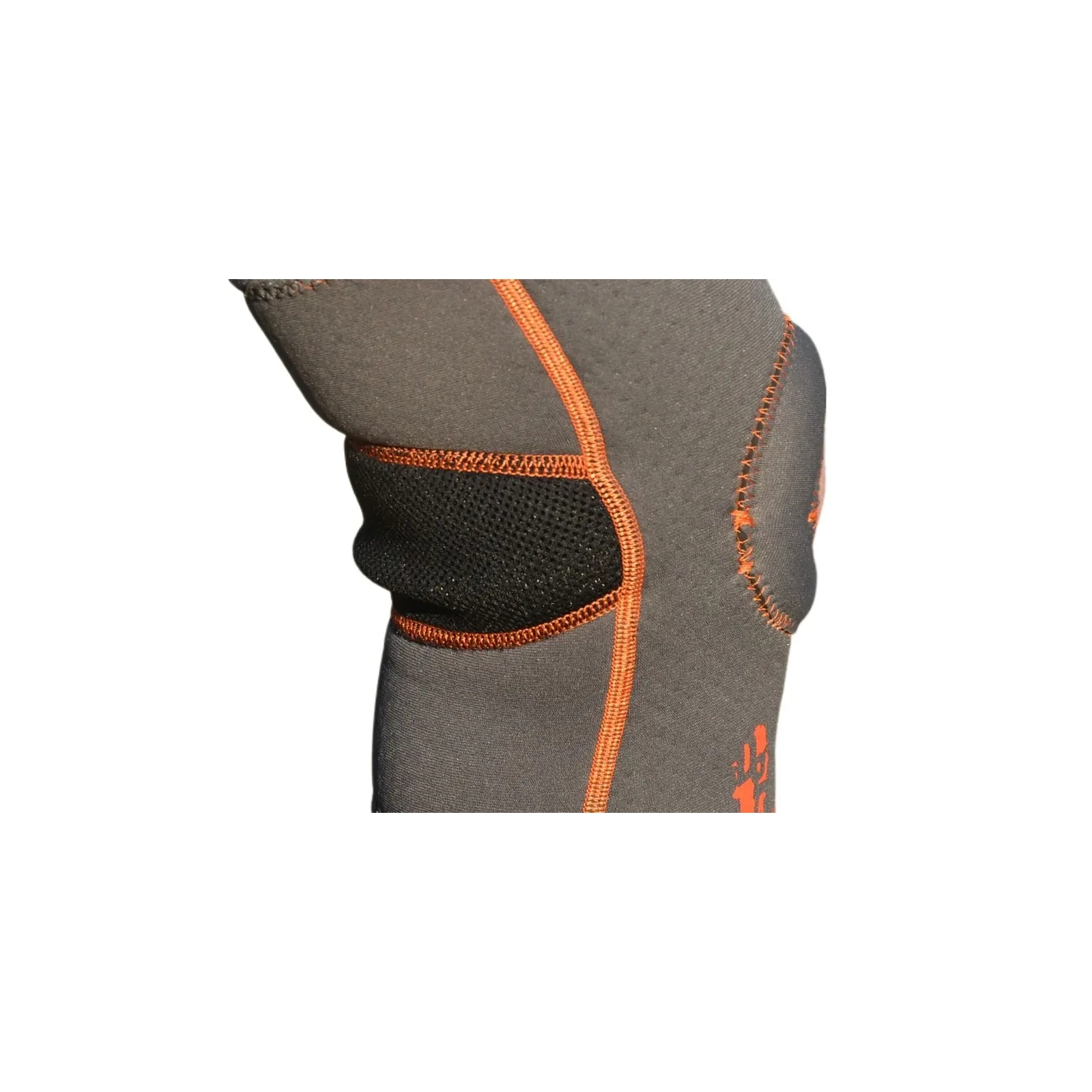 Фиксатор колена MadMax MFA-297 Knee Support with Patella Stabilizer Dark Grey/Orange L (MFA-297_L) изображение 2