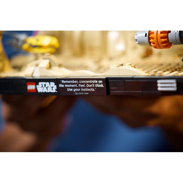 Конструктор LEGO Star Wars Діорама Mos Espa Podrace 718 деталей (75380) зображення 10