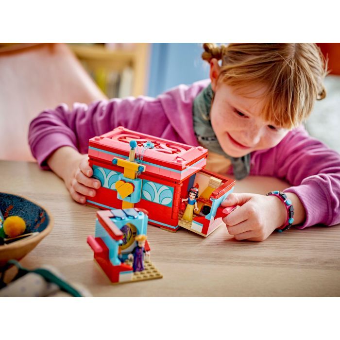 Конструктор LEGO Disney Princess Сундучок для украшений Белоснежки (43276) изображение 9