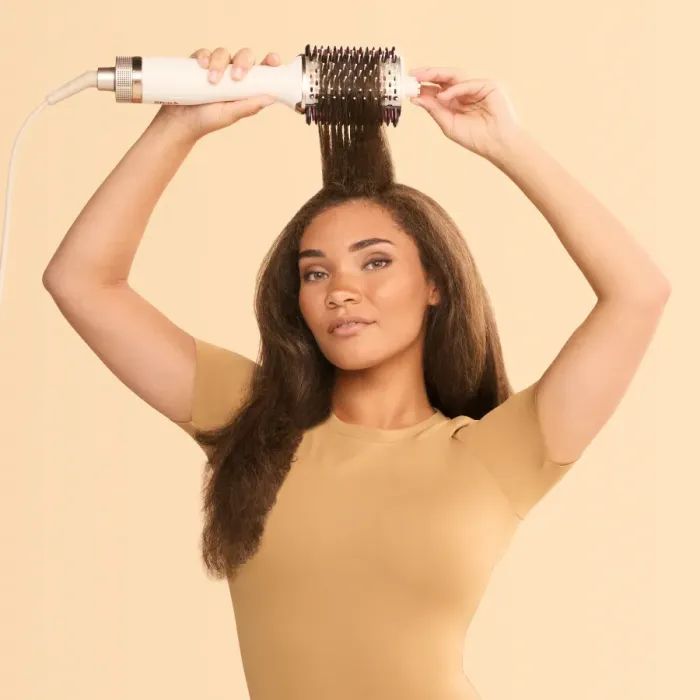 Фен-щетка Shark SmoothStyle Hot Brush & Smoothing Comb HT202EU изображение 6