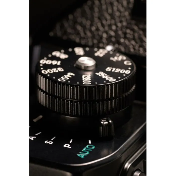 Цифровой фотоаппарат Nikon Zf body (VOA120AE) изображение 11