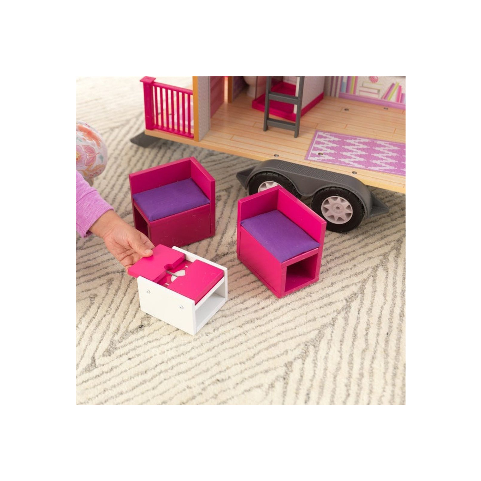 Игровой набор KidKraft Кукольный домик прицеп Teeny House (65948) изображение 5