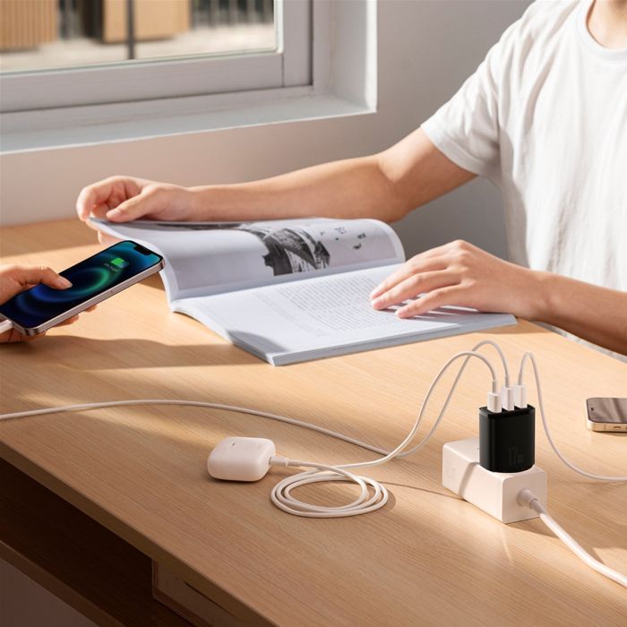 Зарядное устройство Baseus Compact Charger 3U Black (CCXJ020101) изображение 8