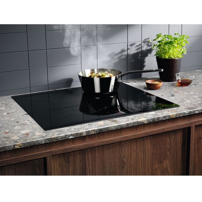 Варочна поверхня Electrolux CIT61443 зображення 3