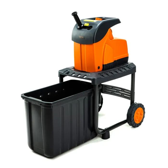 Садовий подрібнювач GTM DS2800/45 KIT, 220В, 2800Вт, до 45мм, ножі, 60л + подовжувач 10м (DS2800/45_KIT+ext.cord) зображення 4