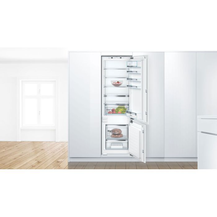 Холодильник Bosch KIS87AF30U зображення 2