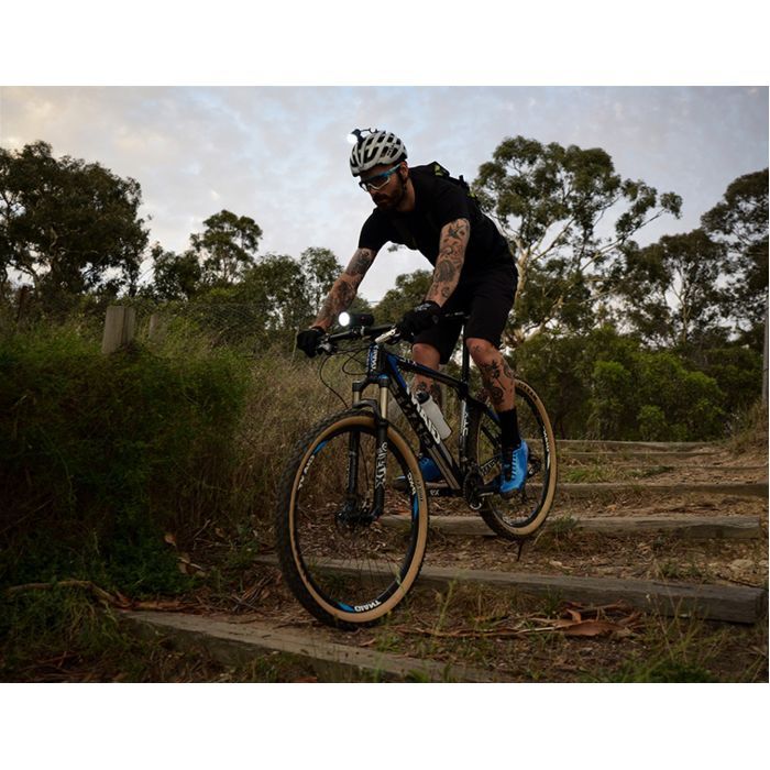 Передняя велофара Knog PWR Mountain 2000 Lumens Powerbank (12060) изображение 6