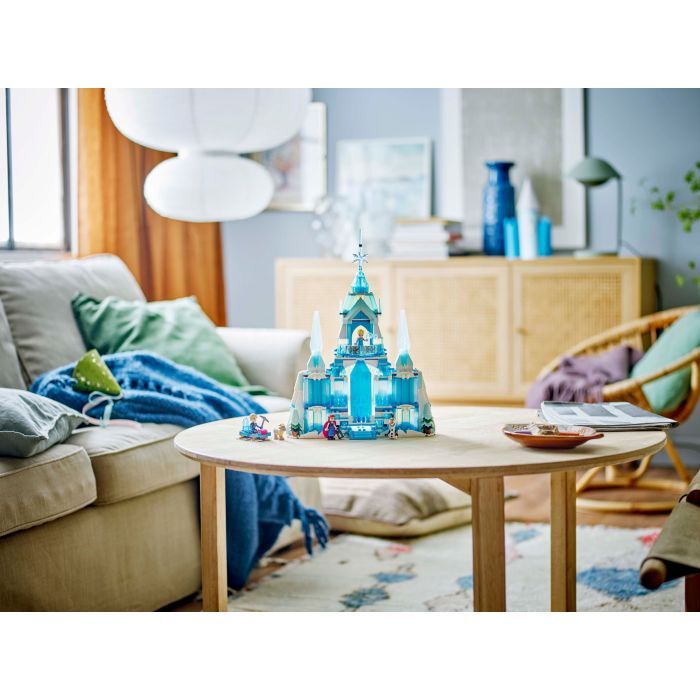 Конструктор LEGO Disney Ледяной дворец Эльзы (43244) изображение 10