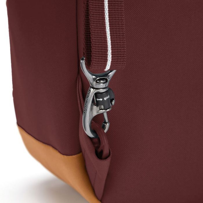 Рюкзак туристический Pacsafe Go 15L рожевий (35110340) изображение 7