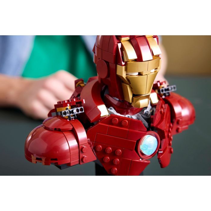 Конструктор LEGO Marvel Погруддя Залізної Людини MK4 (76327) зображення 8