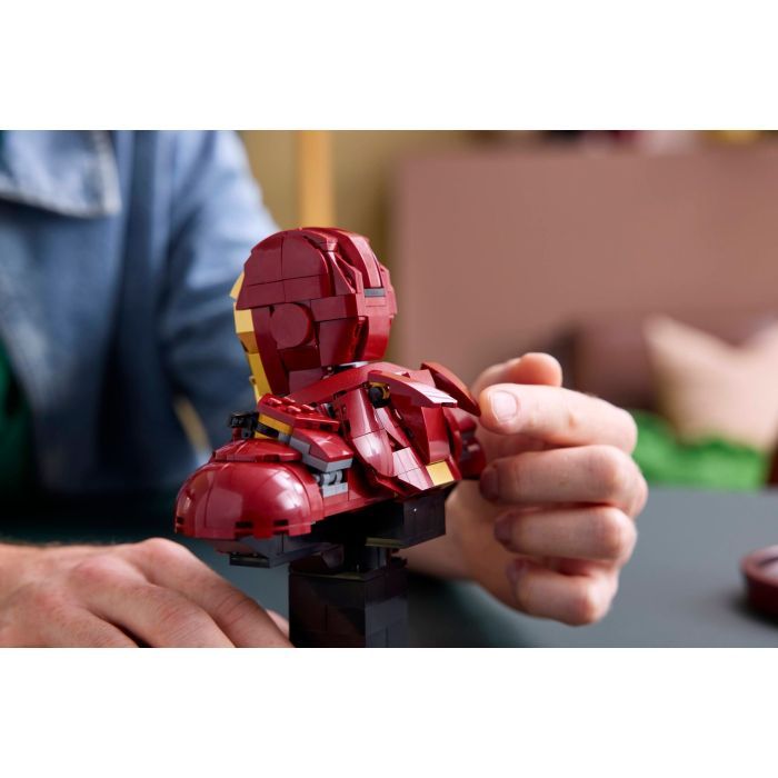 Конструктор LEGO Marvel Погруддя Залізної Людини MK4 (76327) зображення 9
