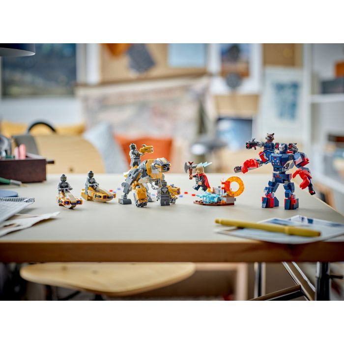 Конструктор LEGO Super Heroes Мстители: Завершение Тор против Читаури (76322) изображение 9
