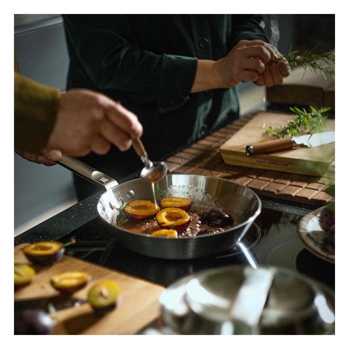 Сковорода Fiskars Norden без покриття 24 см (1067628) изображение 8