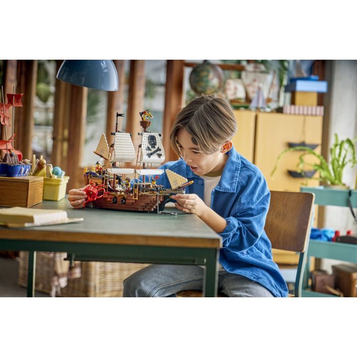 Конструктор LEGO Creator Культовый пиратский корабль (31387) изображение 12