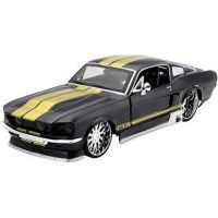 Машина Maisto 1967 Ford Mustang GT черный (124) (31260 black)