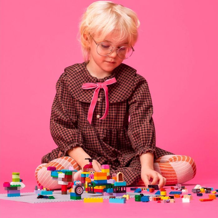 Конструктор LEGO Classic Базова пластина сірого кольору (11024) зображення 2