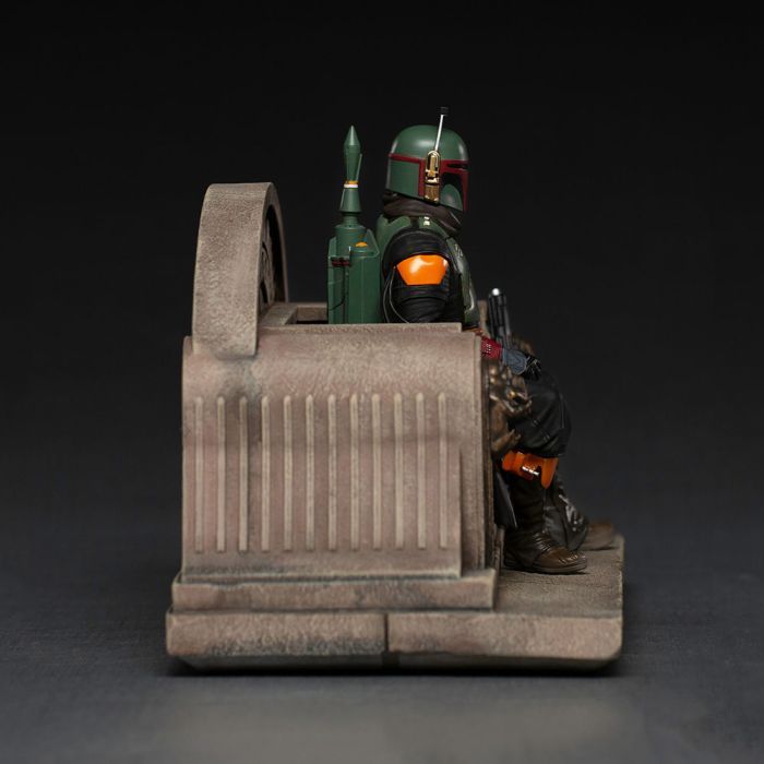 Статуэтка Iron Studios Star Wars Boba Fett on Throne (LUCSWR45621-10) изображение 4