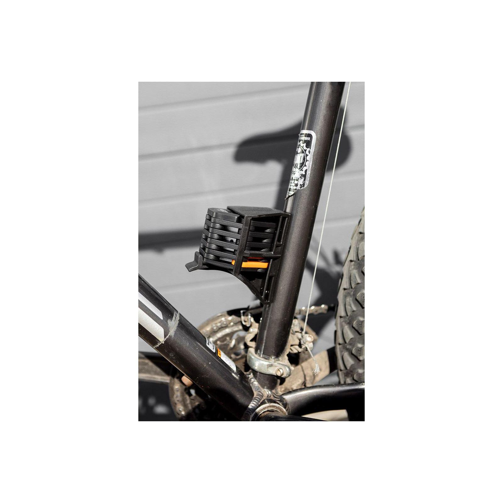 Замок велосипедный Neo Tools цинковий сплав + ABS пластик 78 см 0.62 кг (91-006) изображение 3