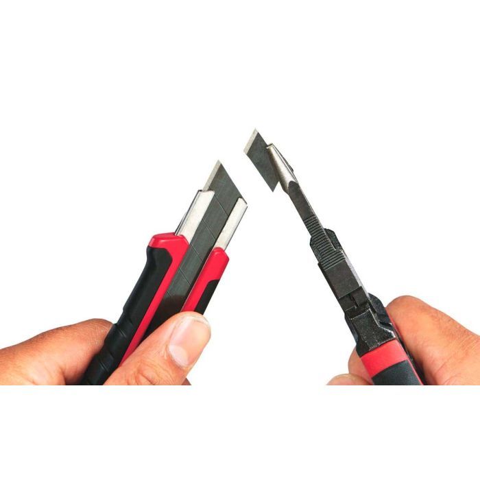Нож монтажный Milwaukee выдвижной HEAVY DUTY, 18мм (48221961) изображение 4