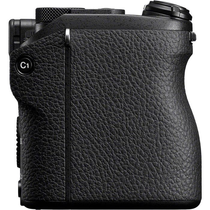 Цифровий фотоапарат Sony Alpha 6700 kit 18-135 Black (ILCE6700MB.CEC) зображення 5