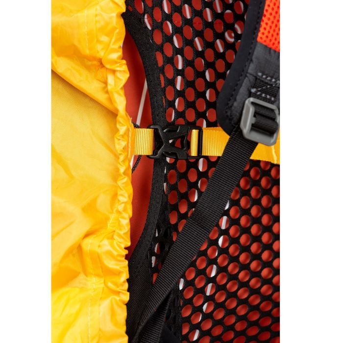 Чохол для рюкзака Turbat Raincover XS yellow (012.005.0190) зображення 5
