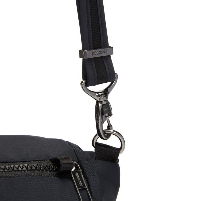 Рюкзак туристический Pacsafe CX convertible backpack рожевий (20410340) изображение 8