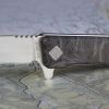 Нож Ocaso Solstice, Engraved titanium, Topo Pattern, Satin (10ETS) изображение 4