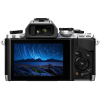 Цифровий фотоапарат Olympus E-M10 14-42 Kit silver/black (V207021SE000) зображення 3