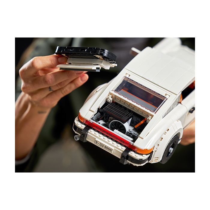 Конструктор LEGO Creator Porsche 911 (10295) зображення 8
